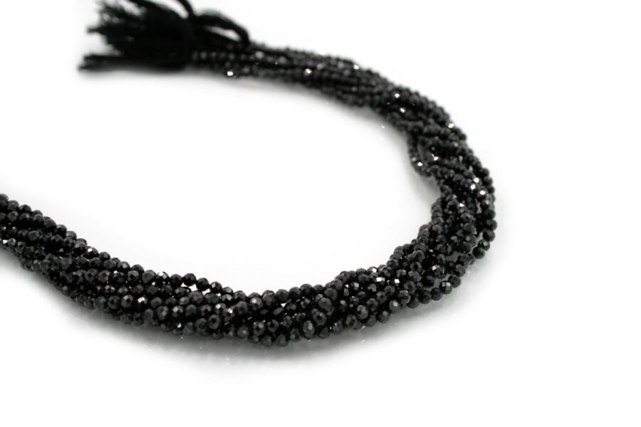 Spinello fili round sfaccettati 3mm AA (33cm)
