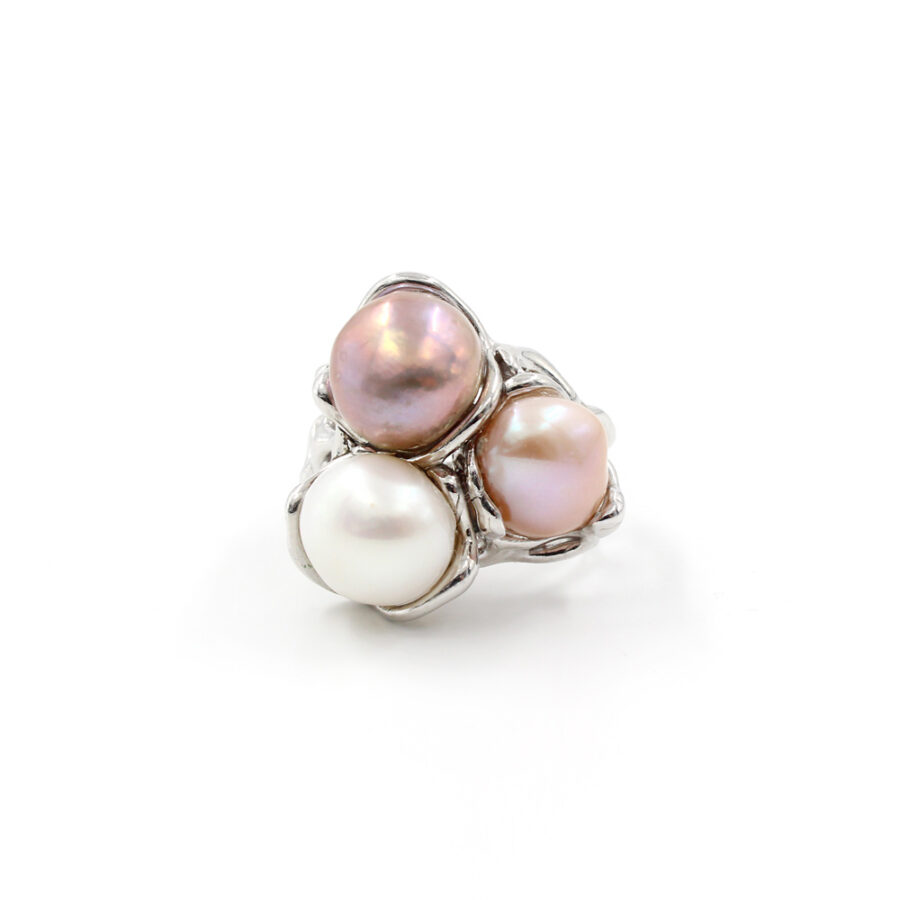 Anello in Argento 925‰ con tre perle multicolor – Rodiato