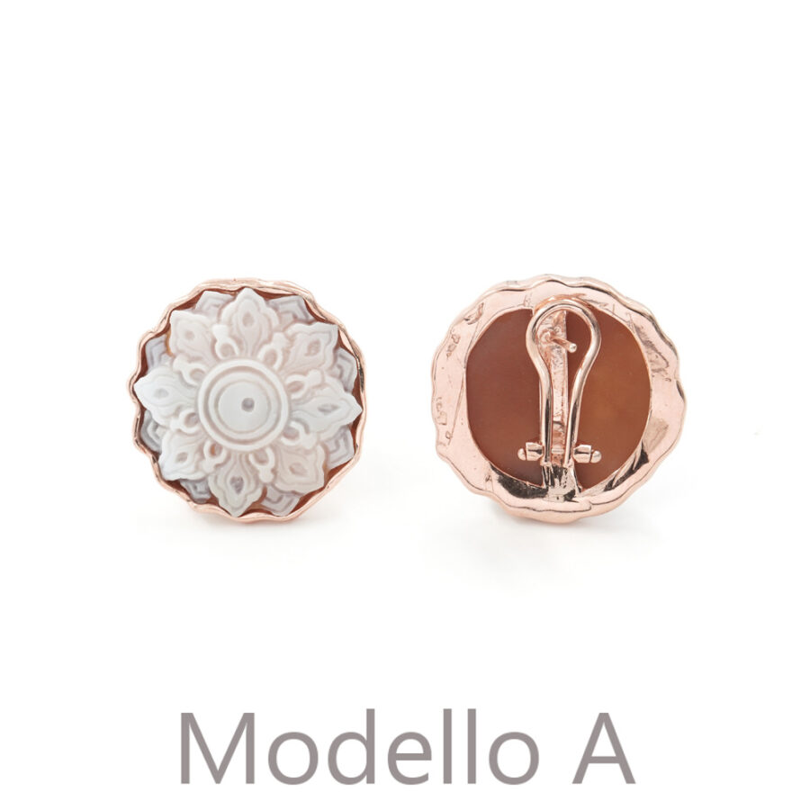 Coppia di orecchini in argento 925‰ cammeo di conchiglia inciso a mano – Rosato
