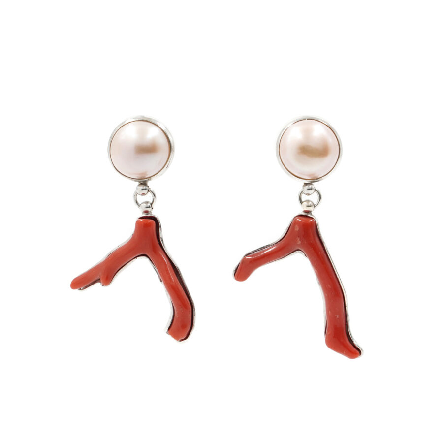 Orecchini in argento 925 con perle e ramo di corallo – Rodiato