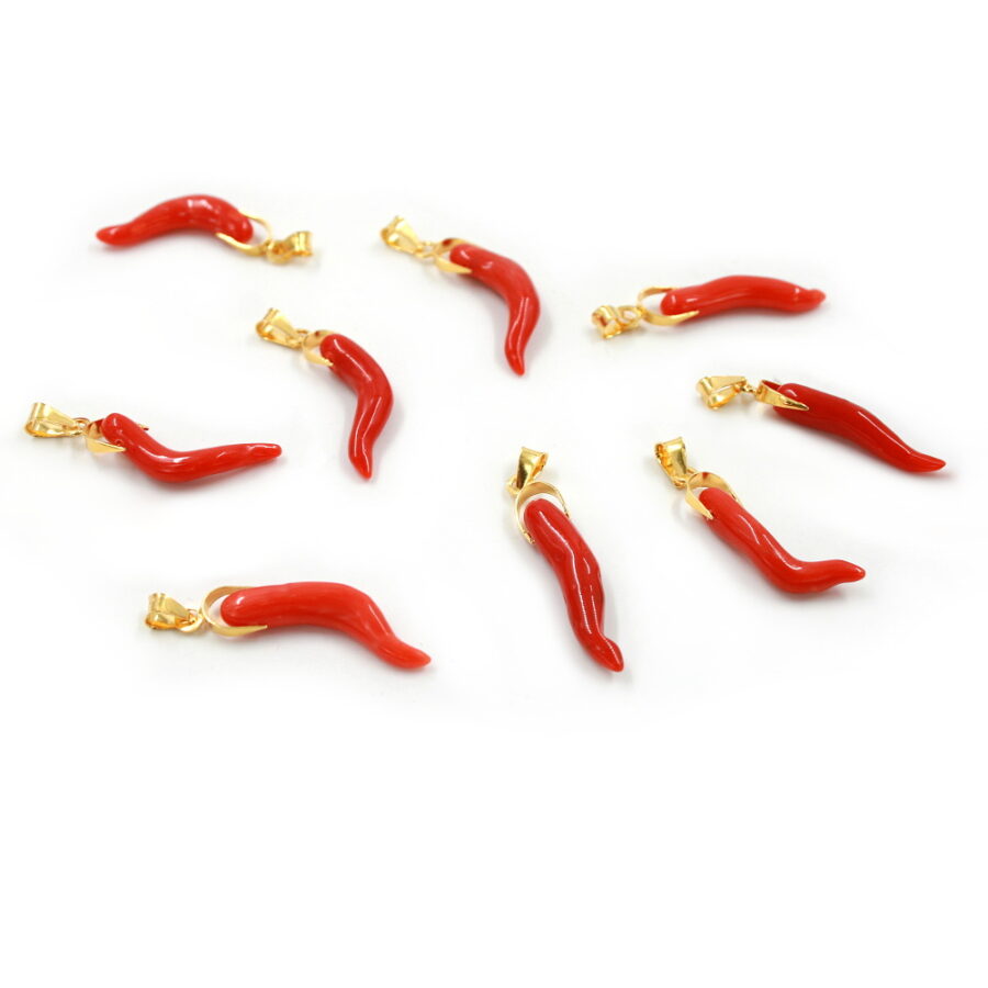 Cornetti portafortuna in corallo rosso montati con briglia in argento dorato 925‰ - immagine 2
