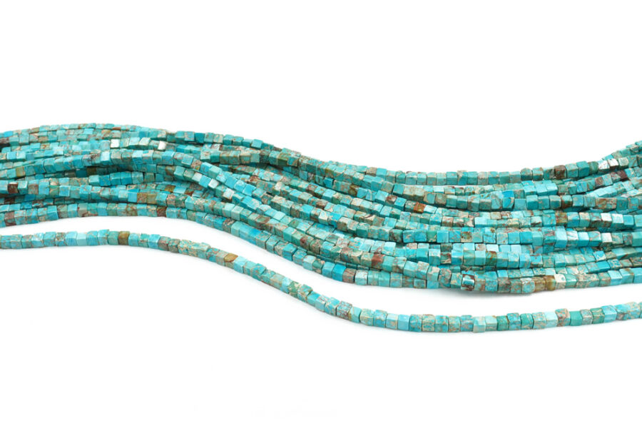 Blu Imperial Jasper fili cubi 4mm - immagine 2