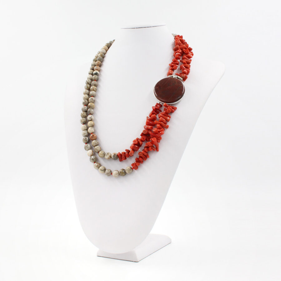 Collana Multifilo con corallo fossile, corallo rosso e elemento di diaspro in chiusura in argento 925‰