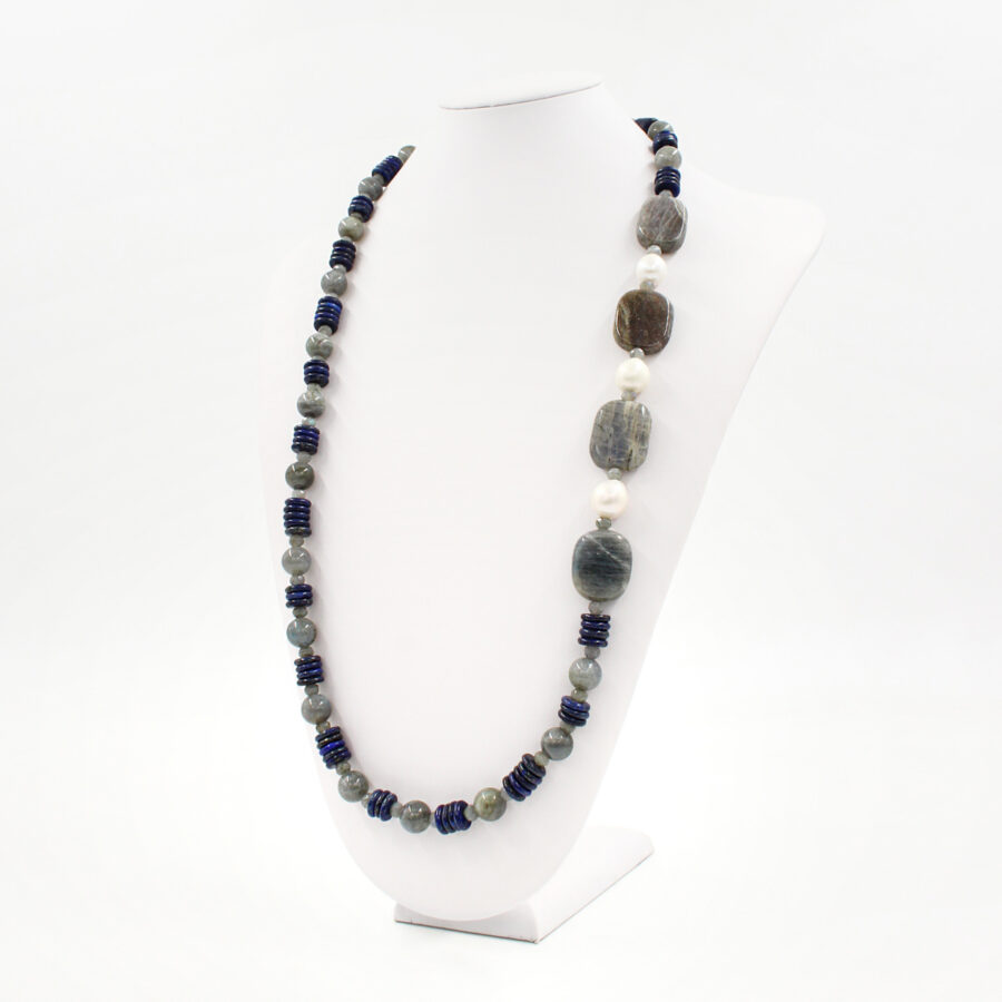 Collana in labradorite, lapis, perle e chiusura in argento 925‰