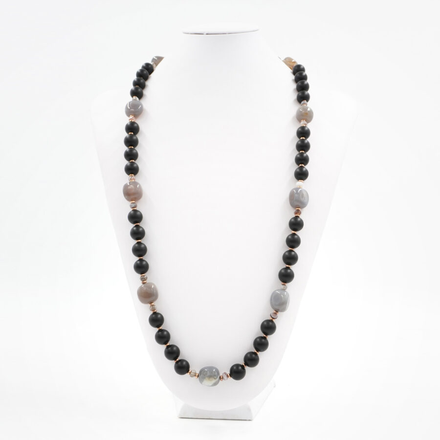 Collana con agata nera, grigia, botswana, ematite e chiusura in argento 925‰ - immagine 3