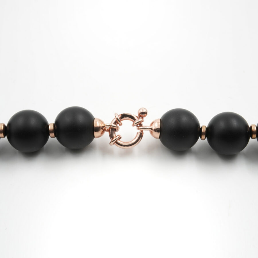 Collana con agata nera, grigia, botswana, ematite e chiusura in argento 925‰ - immagine 4