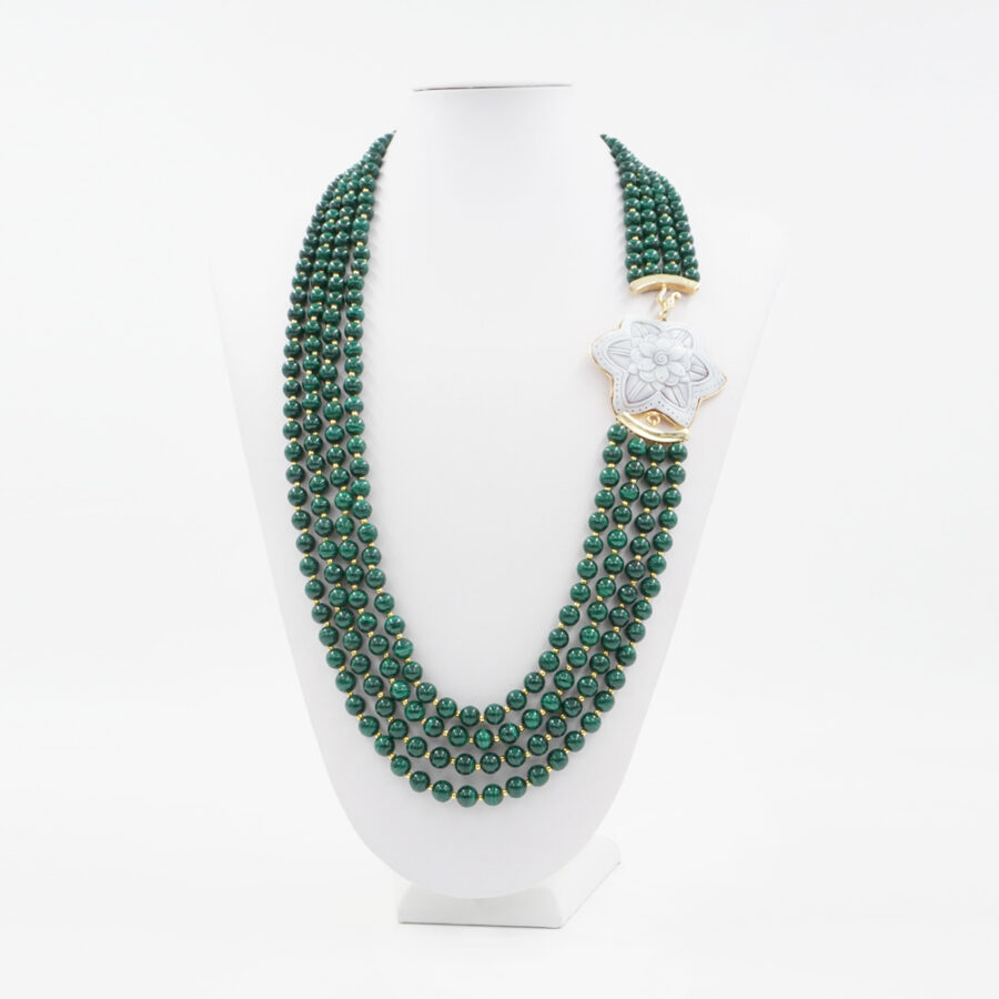Collana Multifilo con malachite e cammeo in chiusura in argento 925‰ – Dorato - immagine 2