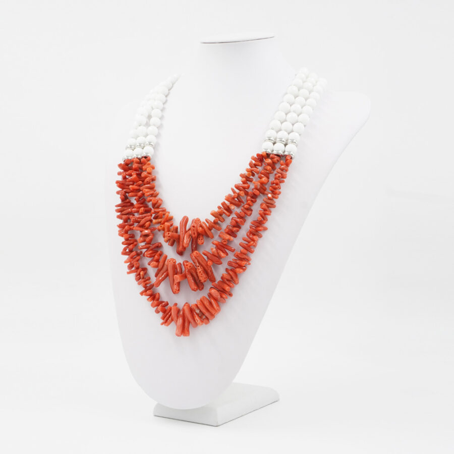 Collana Multifilo con agata bianca, corallo e chiusura in argento 925 – Rodiato - immagine 3