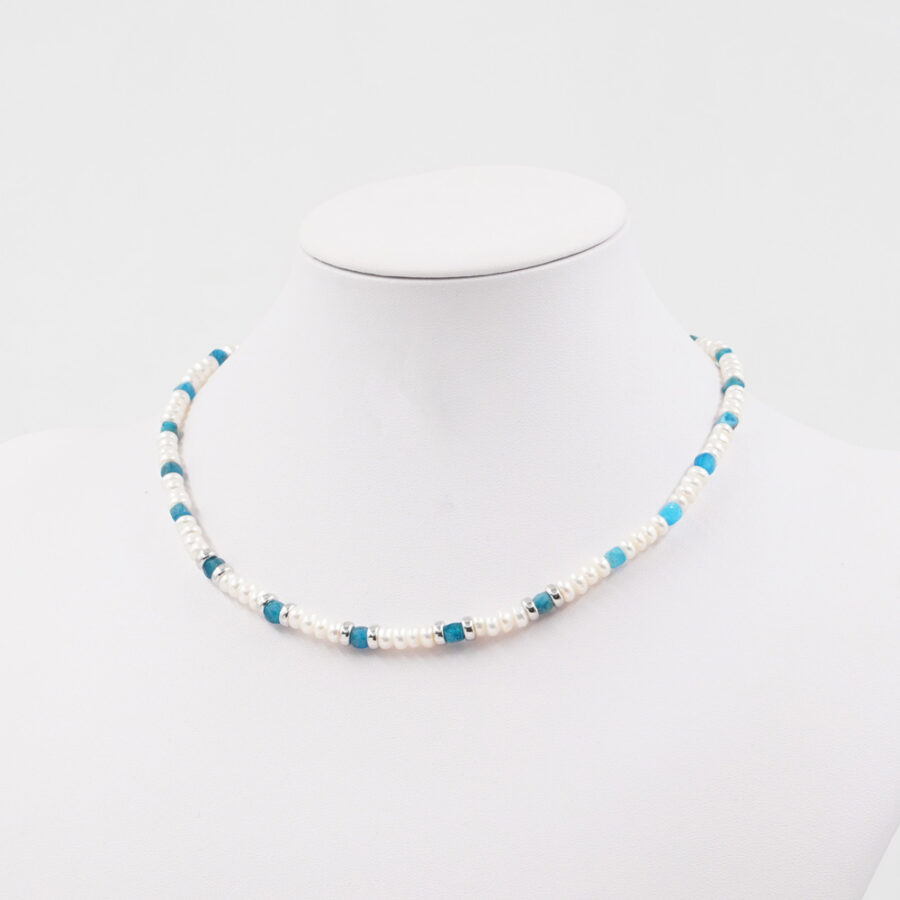 Collana con perle e apatite con chiusura in argento 925 – Rodiato