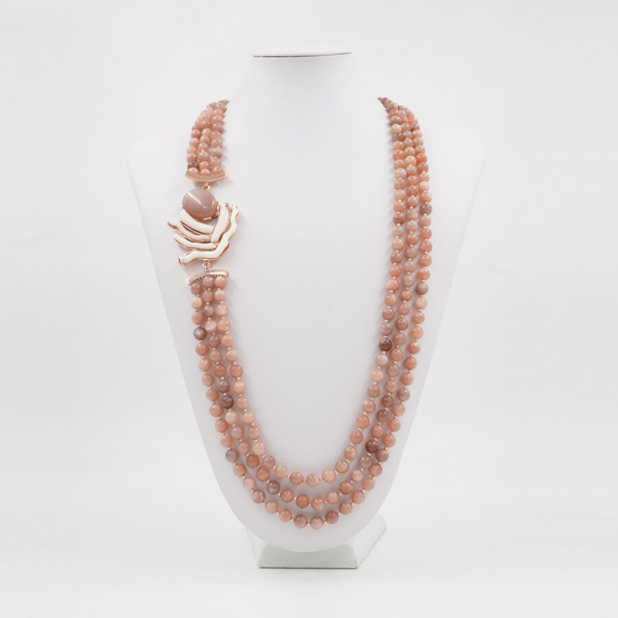 Collana Multifilo con pietra di Luna, ematite, corallo bianco e chiusura in argento 925 – Rosato - immagine 4