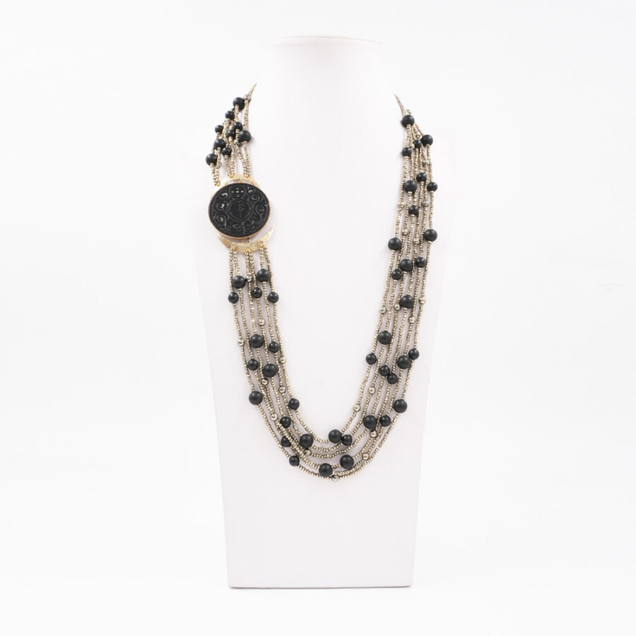 Collana Multifilo con agata nera, ematite e piastra di agata nera incisa in chiusura argento 925 – Dorato - immagine 2