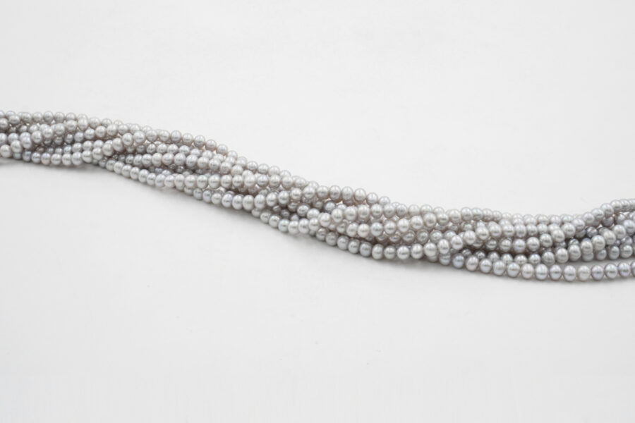 Perle d’Acqua Dolce fili tondi 4-4½mm – Colore Grigio