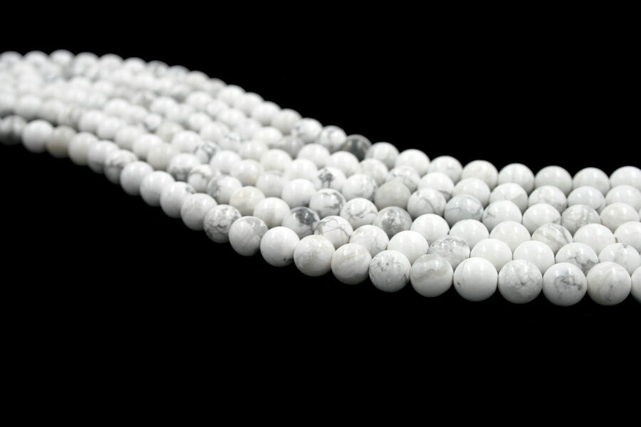 Howlite fili tondi 8mm  - <strong>Foro 2,5mm</strong>