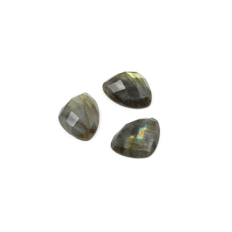 Spola labradorite triangolo sfaccettato ~27x20mm