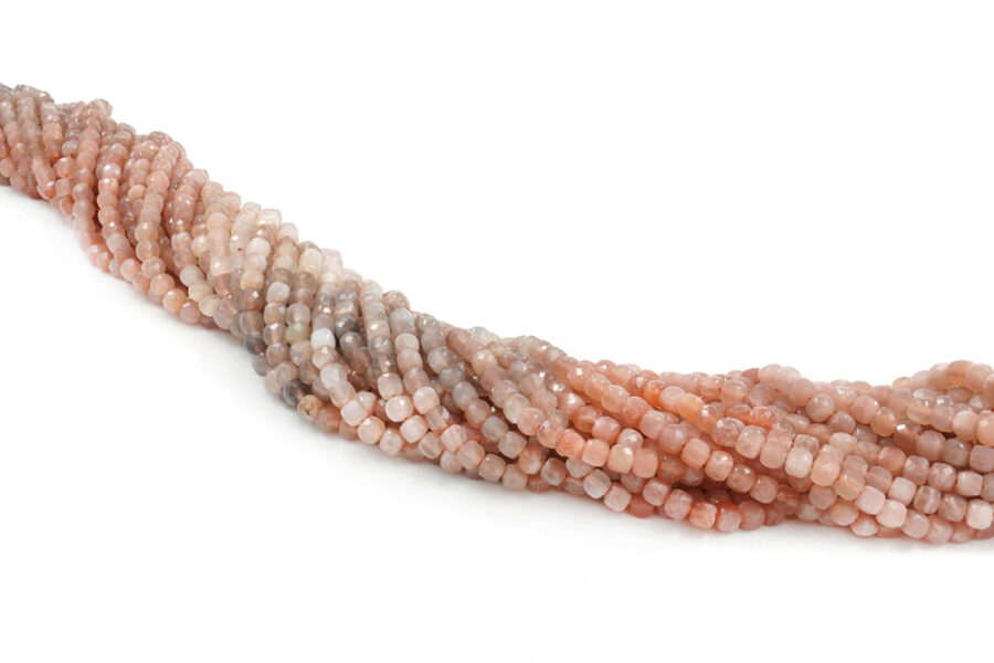 Moonstone rosa multicolor fili cubi sfaccettati 5mm - immagine 2