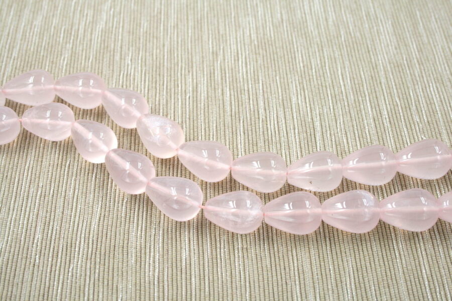 Quarzo rosa fili drop 20x15mm - Foro Passante