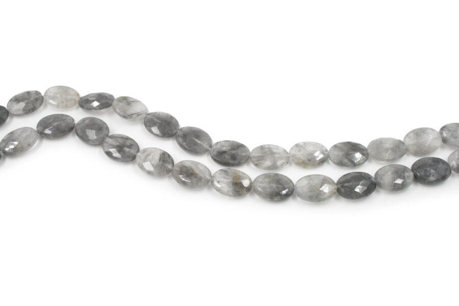 Cloudy quartz fili flat oval sfaccettati 20x15mm