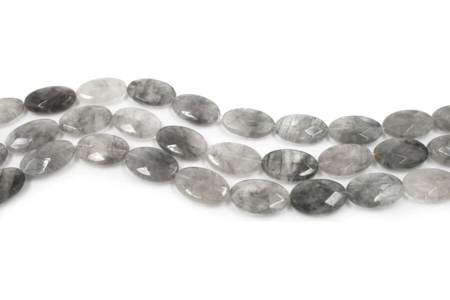 Cloudy quartz fili flat oval sfaccettati 30x20mm