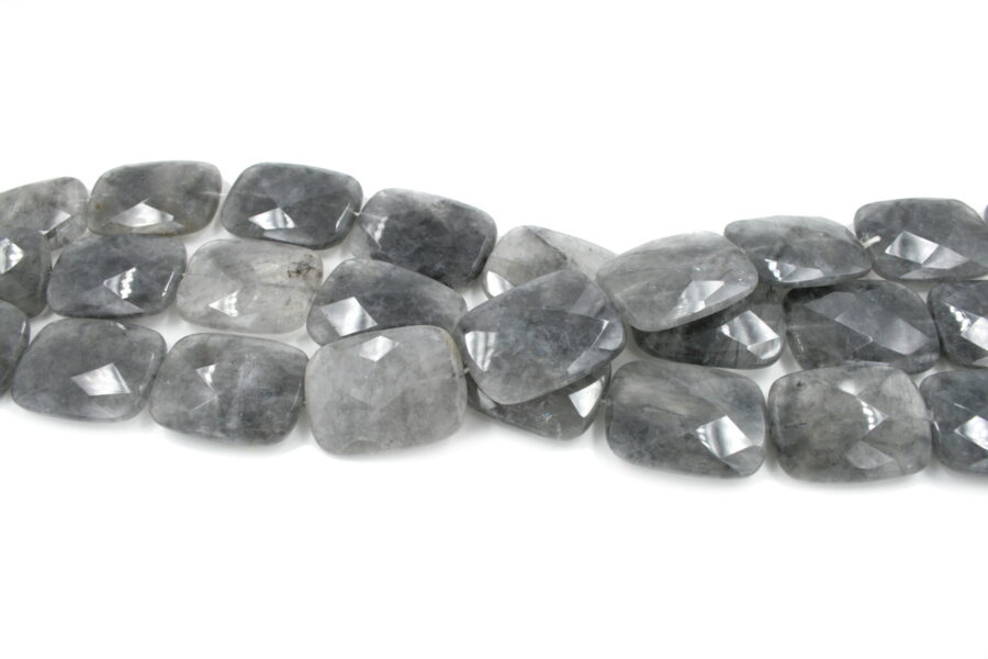 Cloudy quartz fili rettangoli sfaccettati 40x30mm
