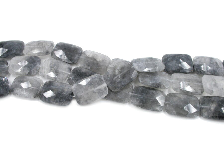 Cloudy quartz fili rettangoli sfaccettati 30x22mm