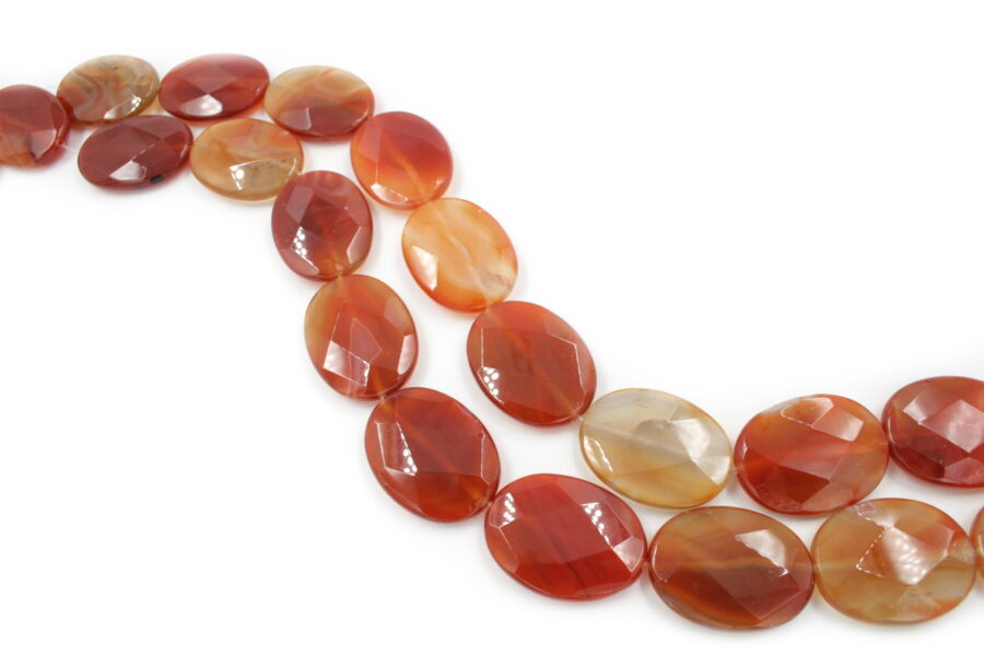 Agata rossa fili flat oval sfaccettata 40x30mm - Multicolor