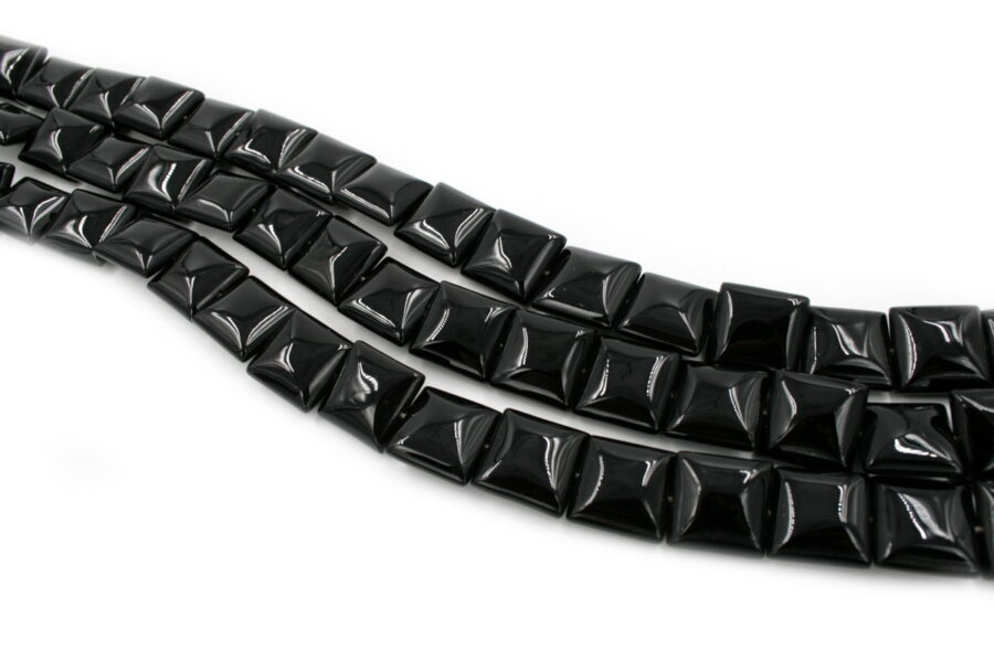 Agata nera fili quadrati flat 18mm