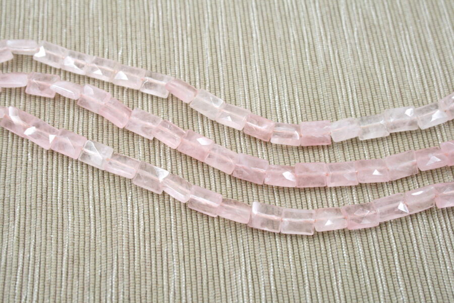Quarzo rosa fili rettangoli sfaccettati 9x7mm