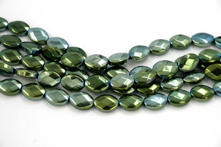Ematite fili flat oval sfaccettati 14x10mm verde