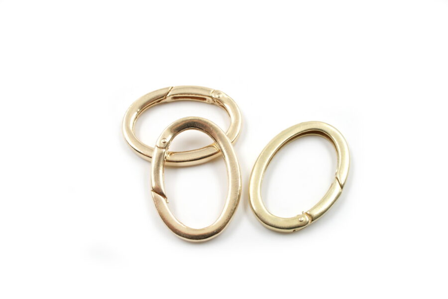 Argento chiusura a scatto 38x27mm Dorata +/-7.7Gr