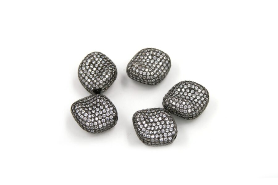 Sassi in ottone pave' di zirconi 20 x 15mm (bianco)