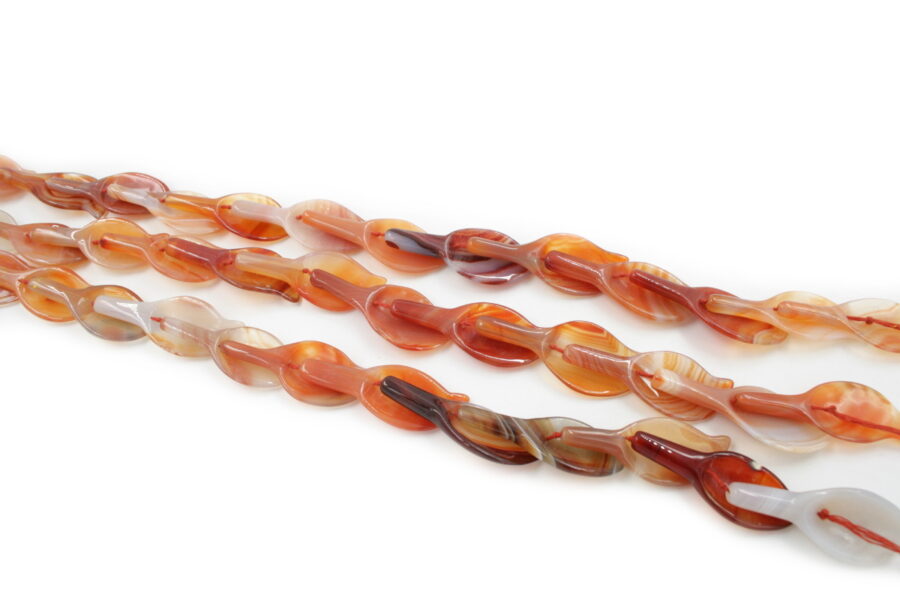 Agata rossa fili tulipani 40x14mm