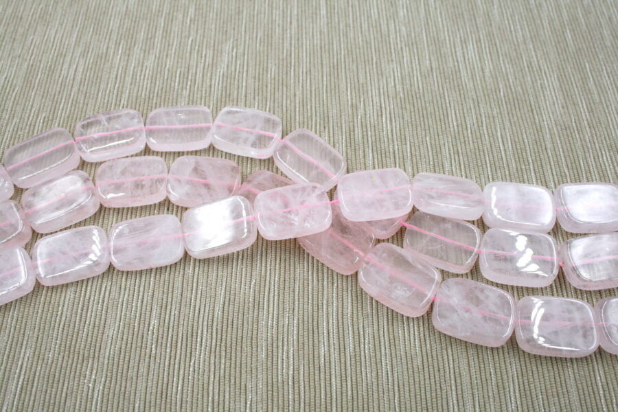 Quarzo rosa fili rettangoli 25x18mm