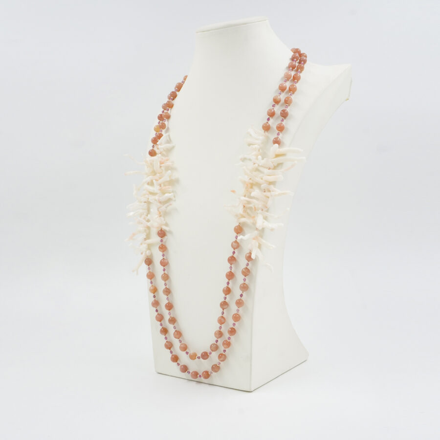 Collana Multifilo con pietra di Luna rosa, corallo bianco, ematite, chiusura in argento 925 – Rosato - immagine 2