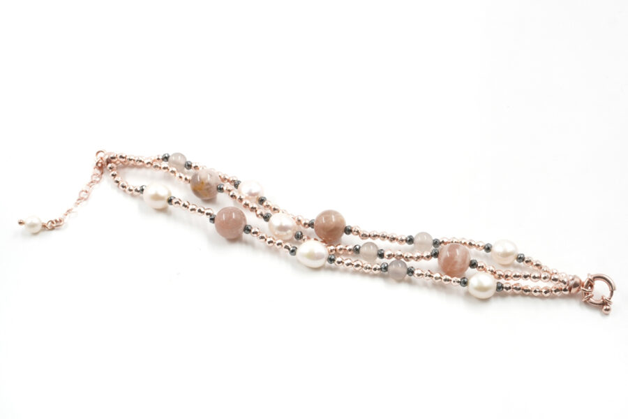 Bracciale Multifilo con ematite, agata grigia, pietra del Sole, perla, chiusura in argento 925 – Rosato