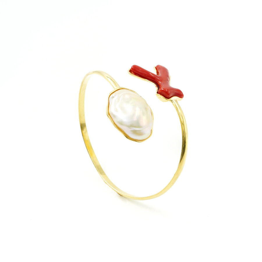 Bracciale rigido in argento 925 con perla color naturale, ramo corallo – Dorato