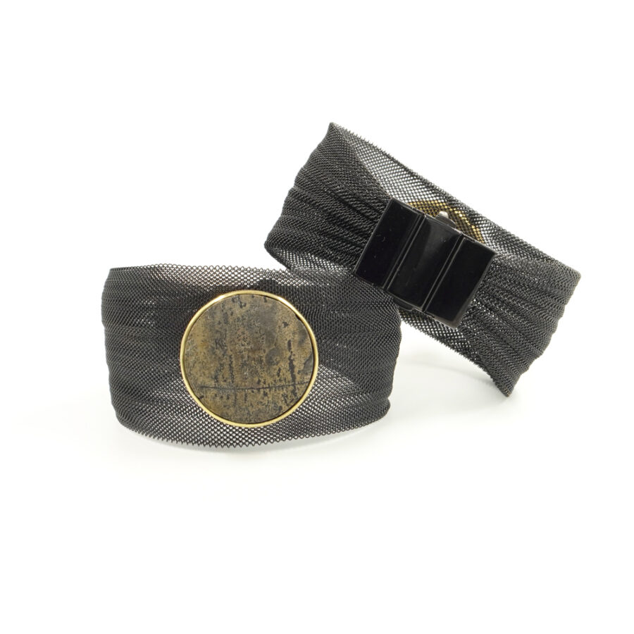 Bracciali a fascia in metallo con elemento di diaspro satinato montato in argento 925 – Dorato