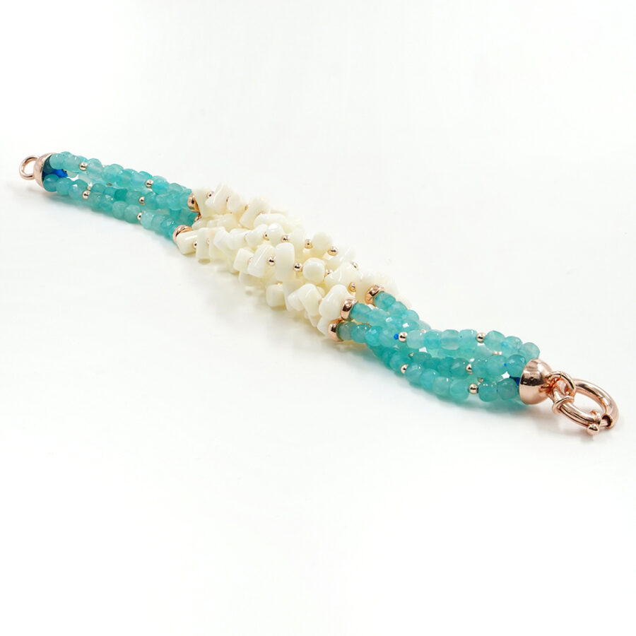 Bracciale Multifilo con amazzonite, corallo bianco, chiusura in argento 925 – Dorato