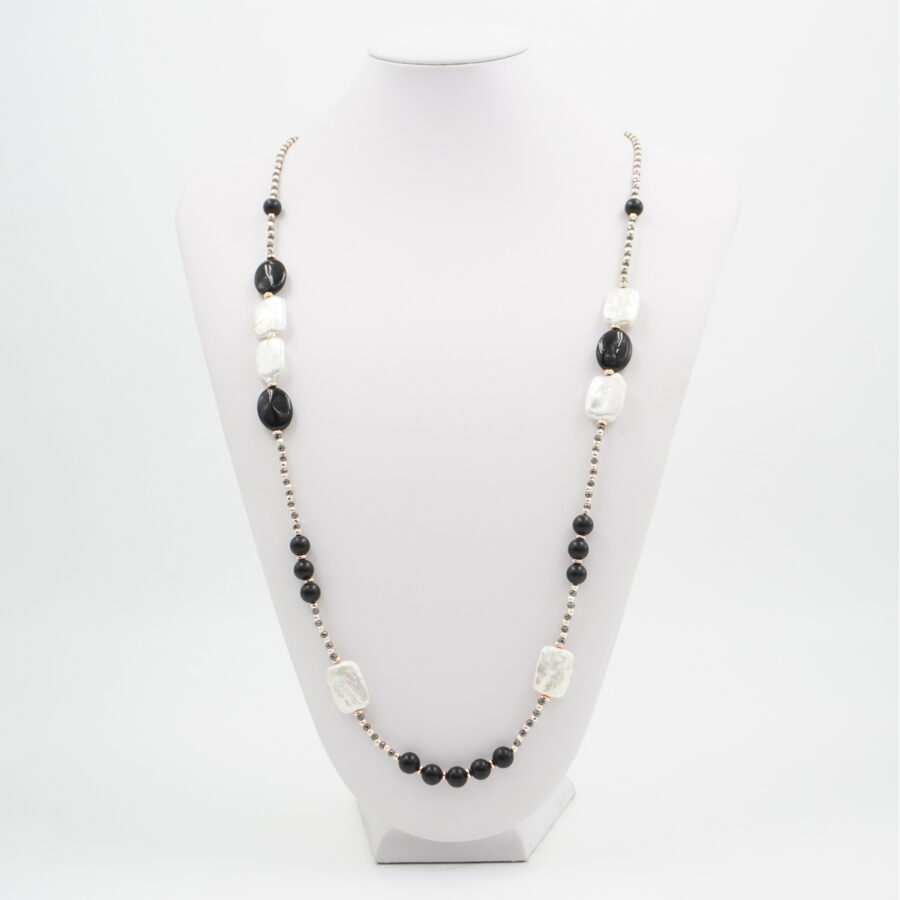 Collana con ematite, agata nera, perla, chiusura in argento 925 – Rodiato - immagine 3
