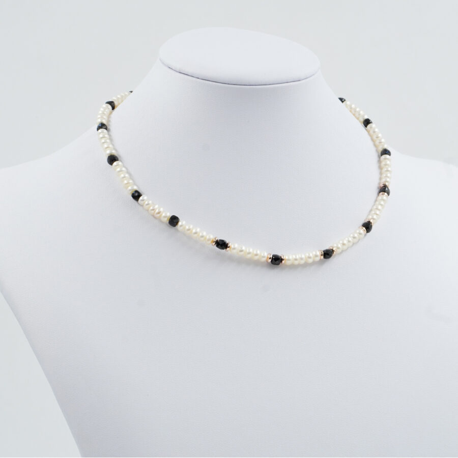 Collana con perla, spinello nero, ematite, chiusura in argento 925 – Rosato