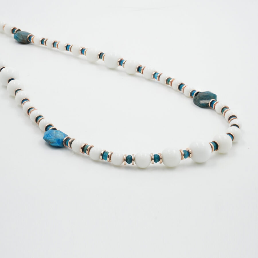Collana con agata bianca, apatite ematite, chiusura in argento 925 – Rosato