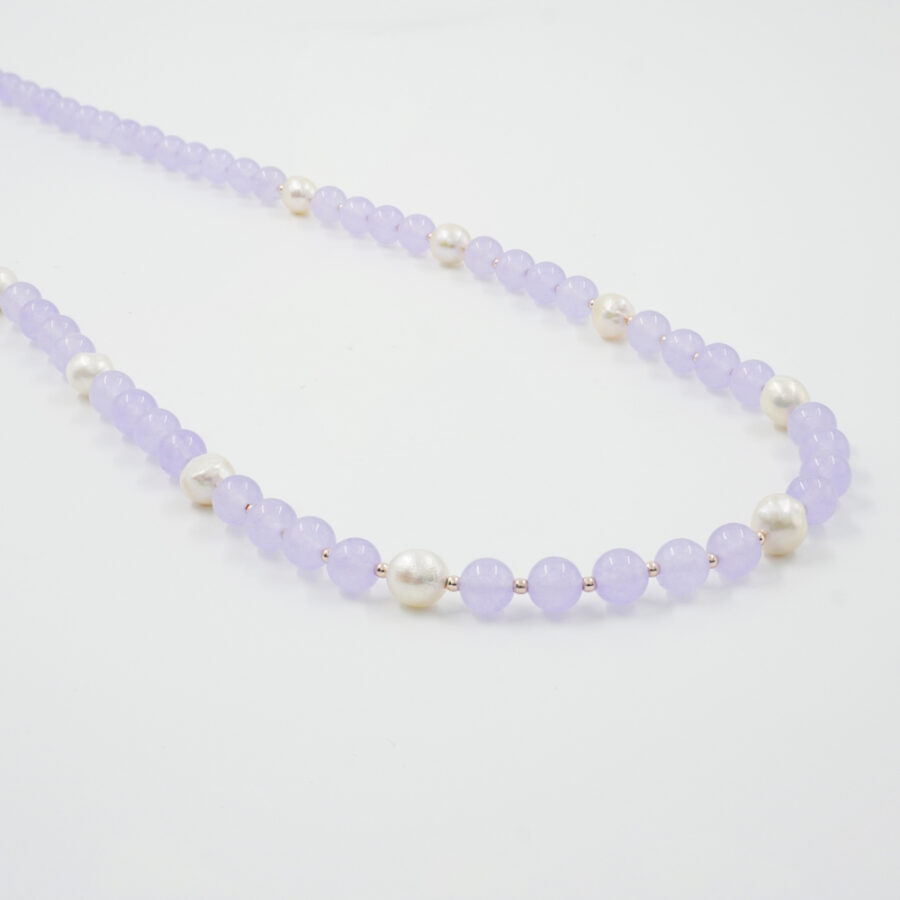 Collana con giada viola tinta, perla, ematite, chiusura in argento 925 – Rosato