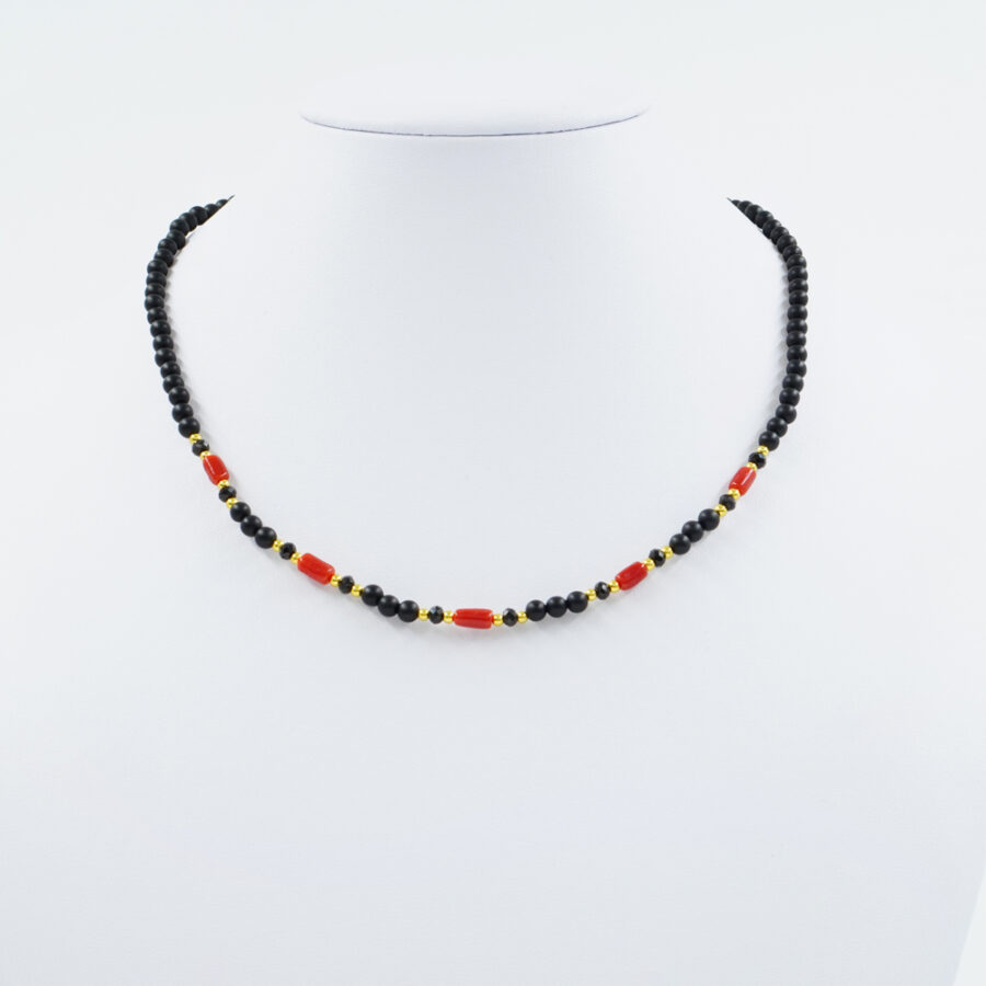 Collana con agata nera, corallo, spinello, ematite, chiusura in argento 925 – Dorato - immagine 2