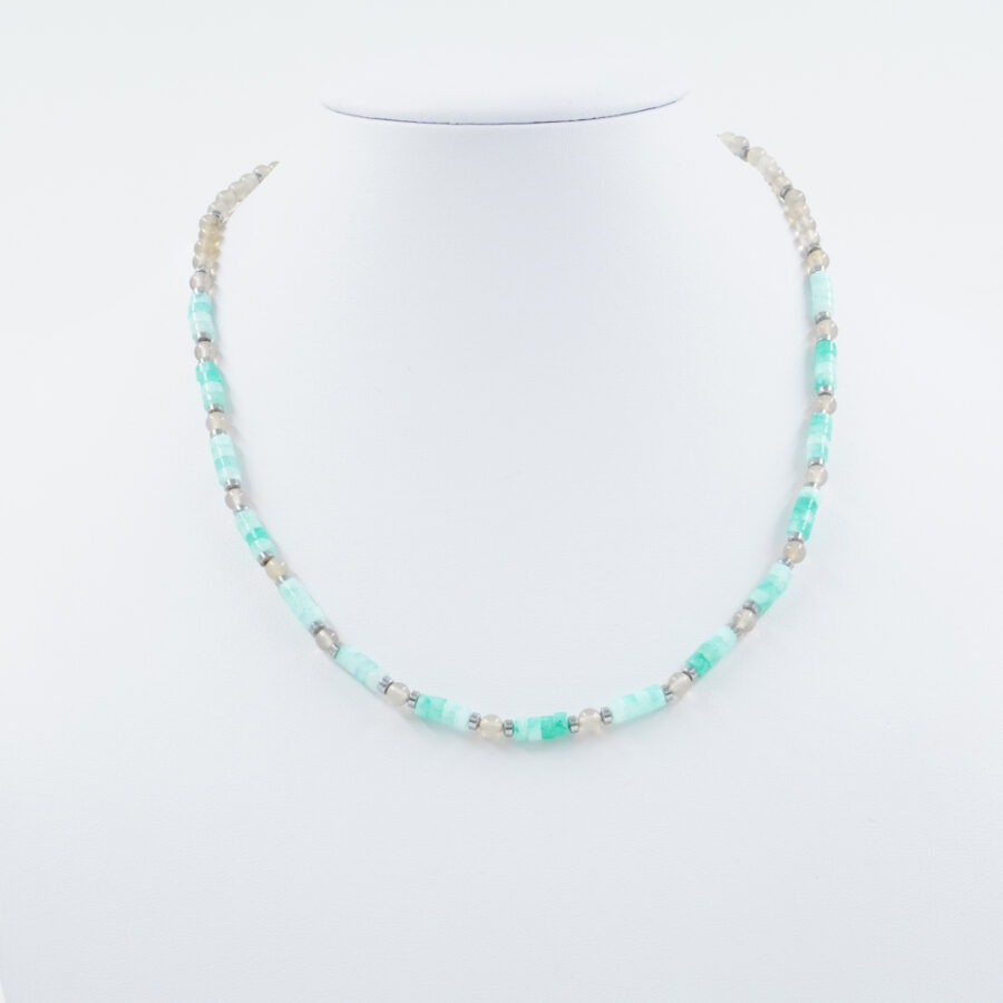 Collana con agata grigia, diaspro verde tinto, ematite, chiusura in argento 925 – Rodiato - immagine 2