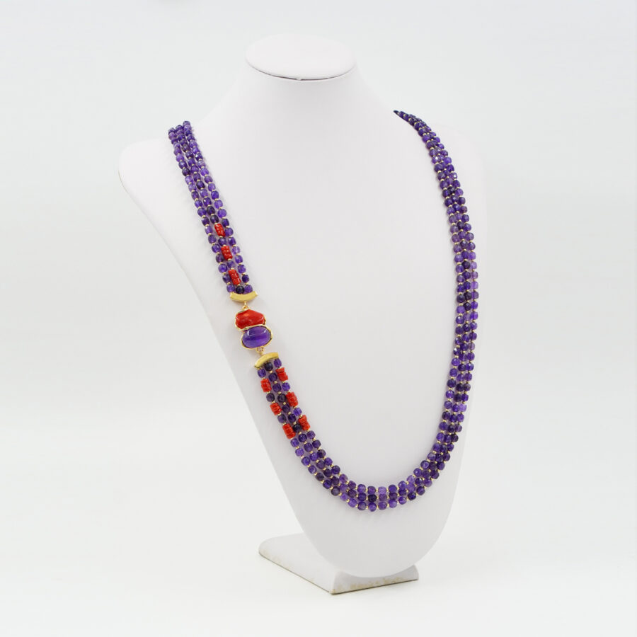Collana Multifilo con ametista, corallo, chiusura in argento 925 – Dorato