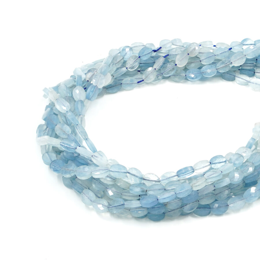Acquamarina fili ovali piatti sfaccettati 8x6mm