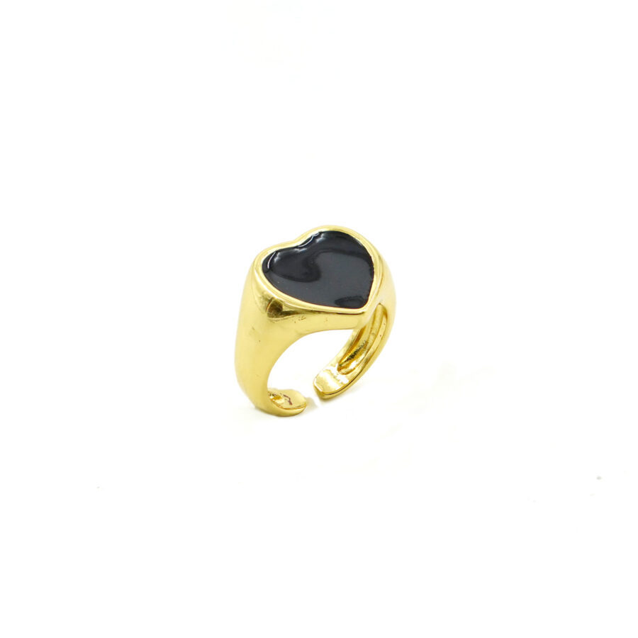 Anello modello Chevalier a forma cuore con smalto nero