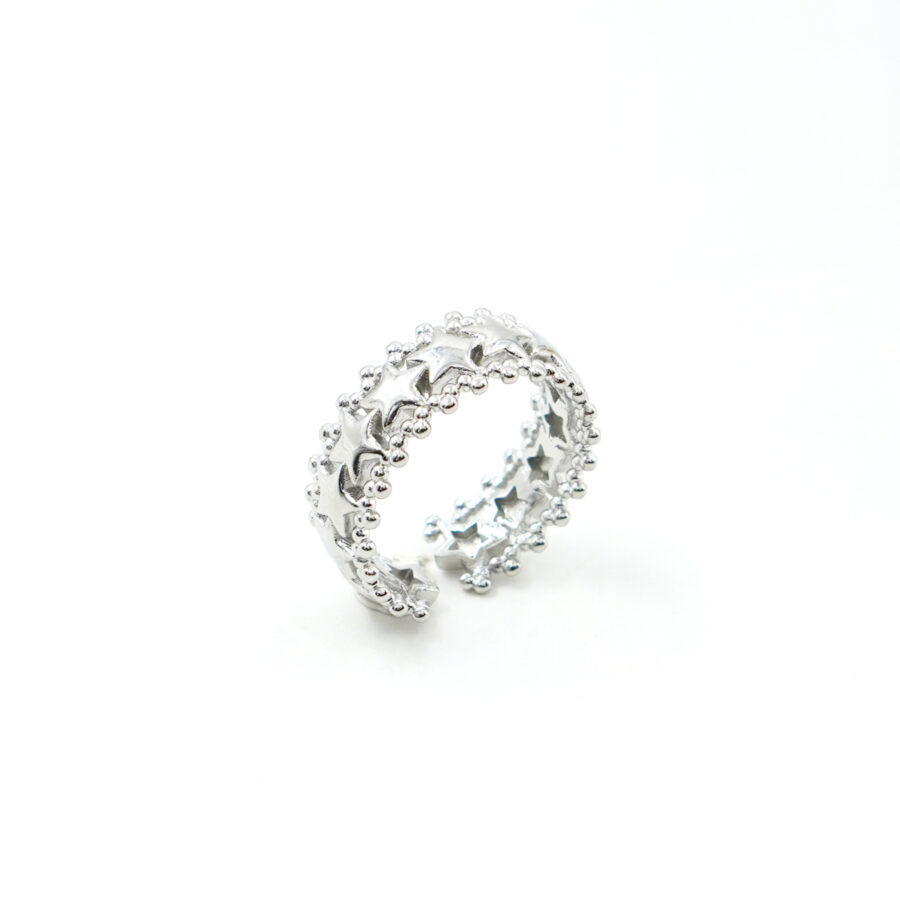 Anello fascia con stelle traforate
