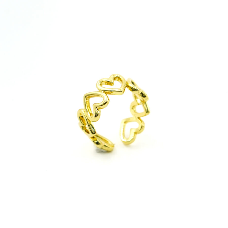 Anello fascia con cuori traforati