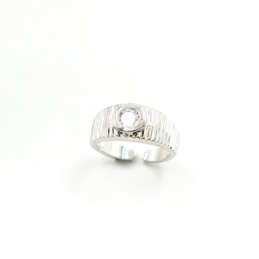 Anello fascia con zircone centrale bianco