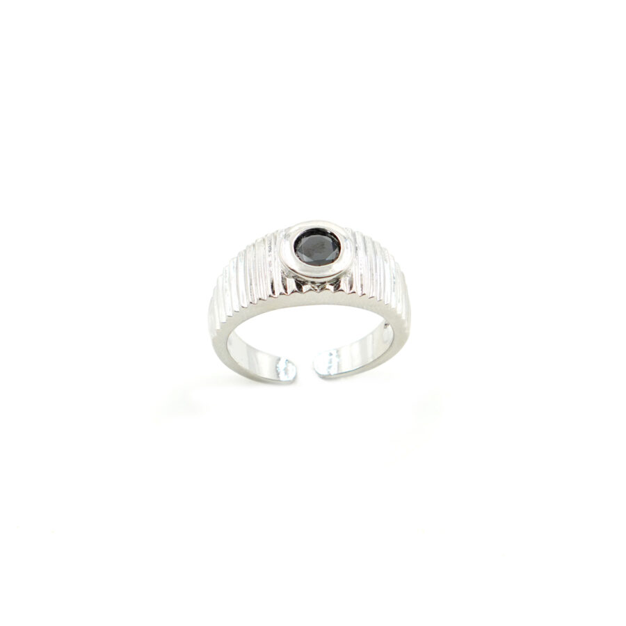 Anello fascia con zircone nero